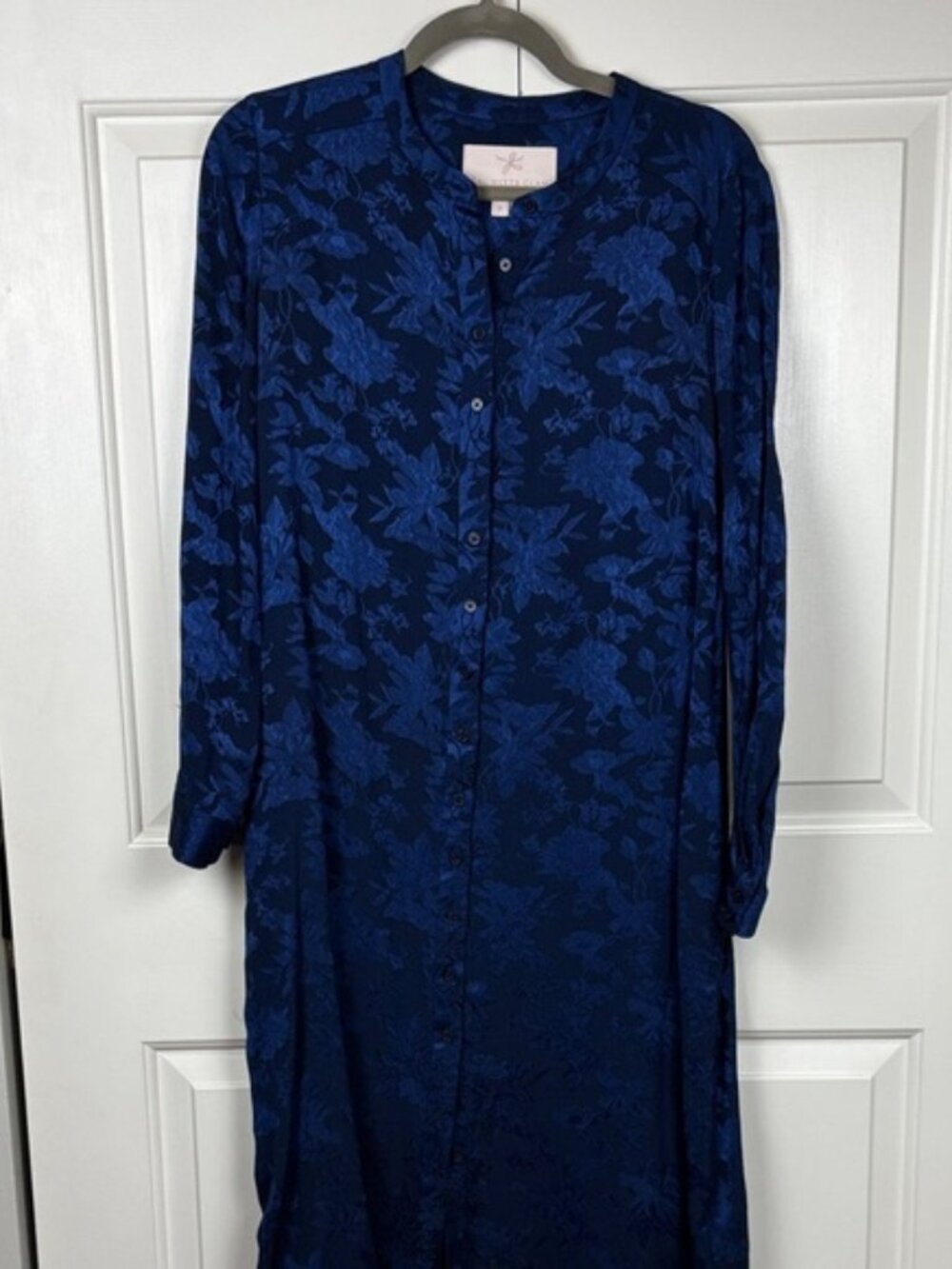 Gal Meets Glam Navy Floral Long Sleeve Dress - Size 2